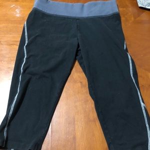 Black Victoria’s Secret yoga pant.